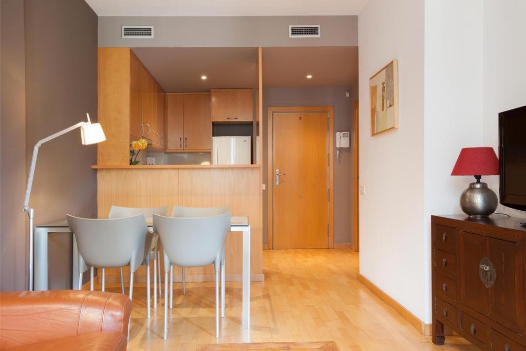 Rambla Catalunya Apartment Barcelona Luaran gambar